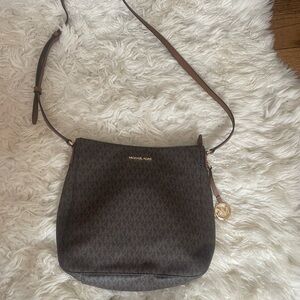 Crossbody Michael Kors Purse